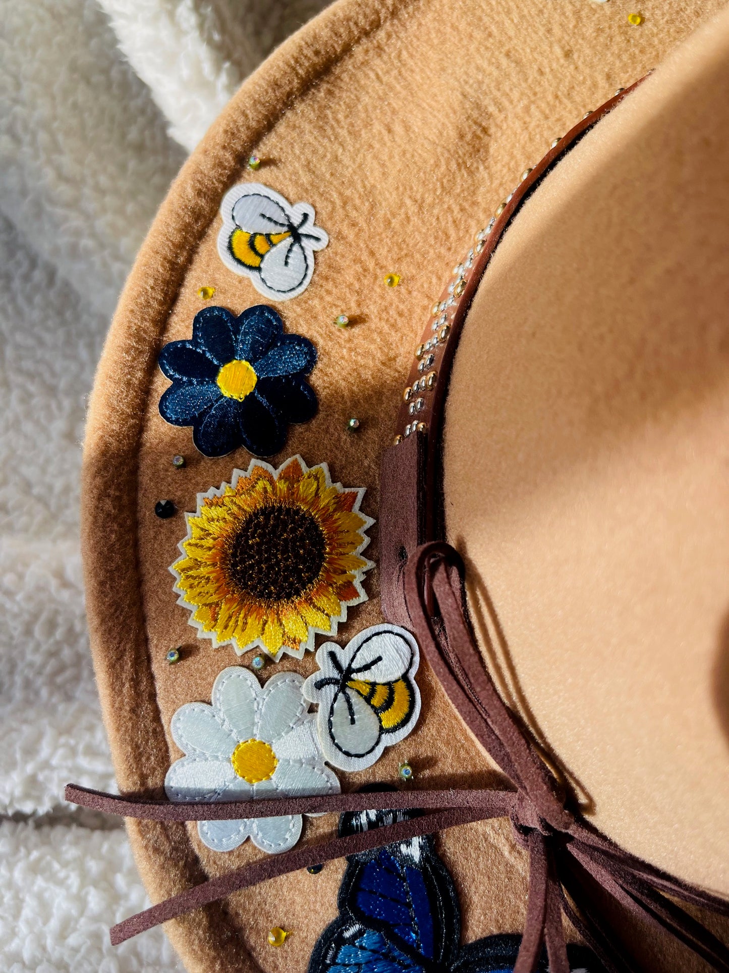 Native Made beautiful beaded hat brim and Hoop Earring Set