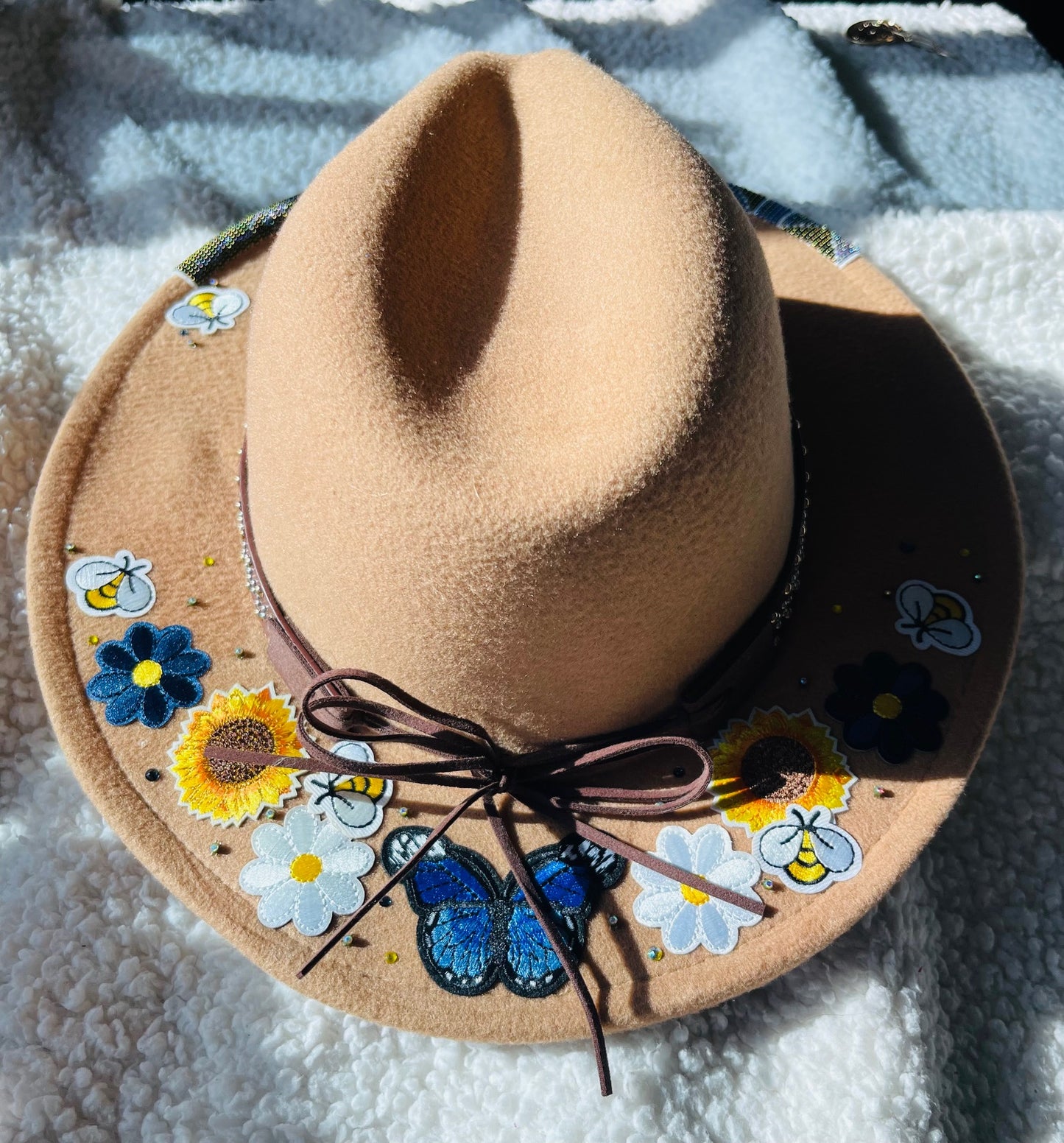 Native Made beautiful beaded hat brim and Hoop Earring Set