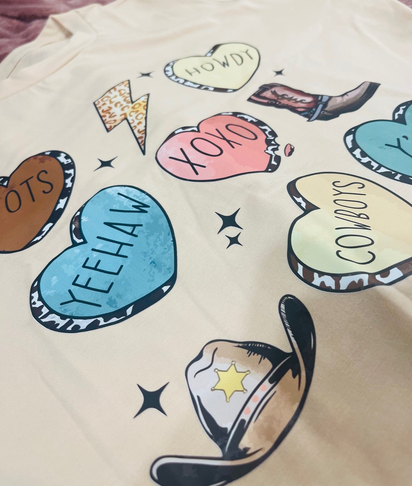 Khaki Western Fashion Valentine Graphic T-shirt