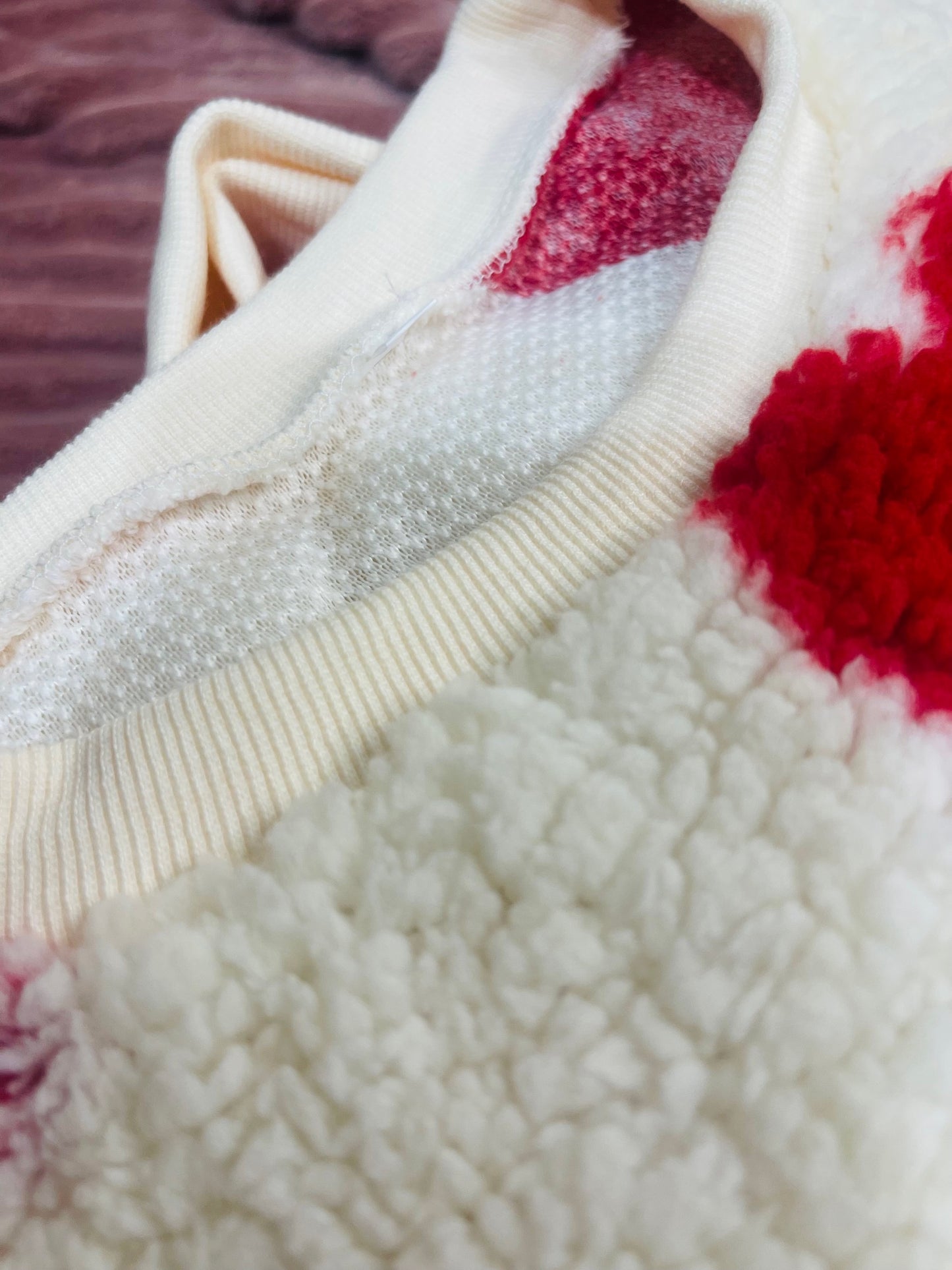 Fiery Red Heart Shape Drop Shoulder Crewneck Plush Sweatshirt