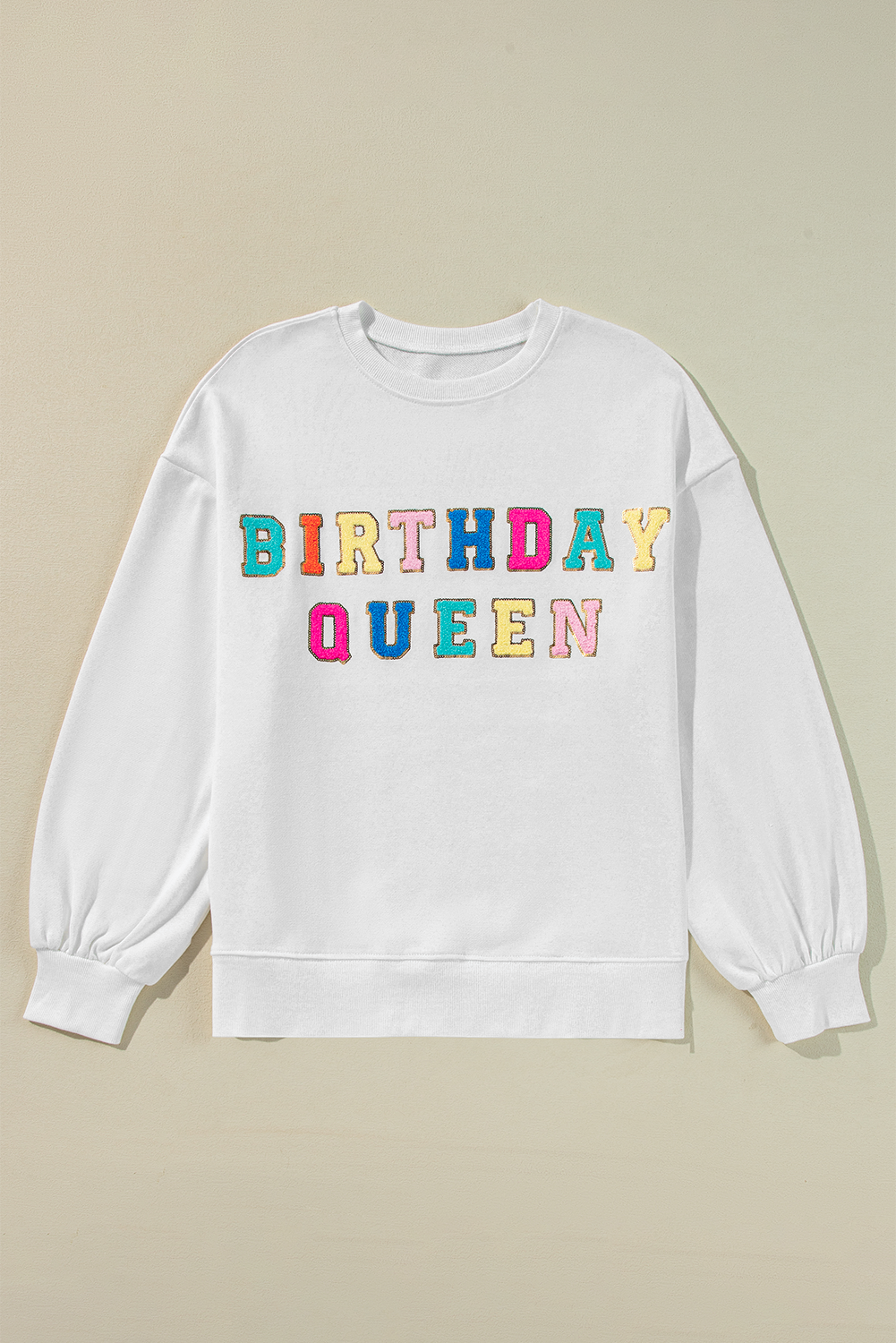 "BIRTHDAY QUEEN" Graphic Balloon Sleeve White Sweatshirt