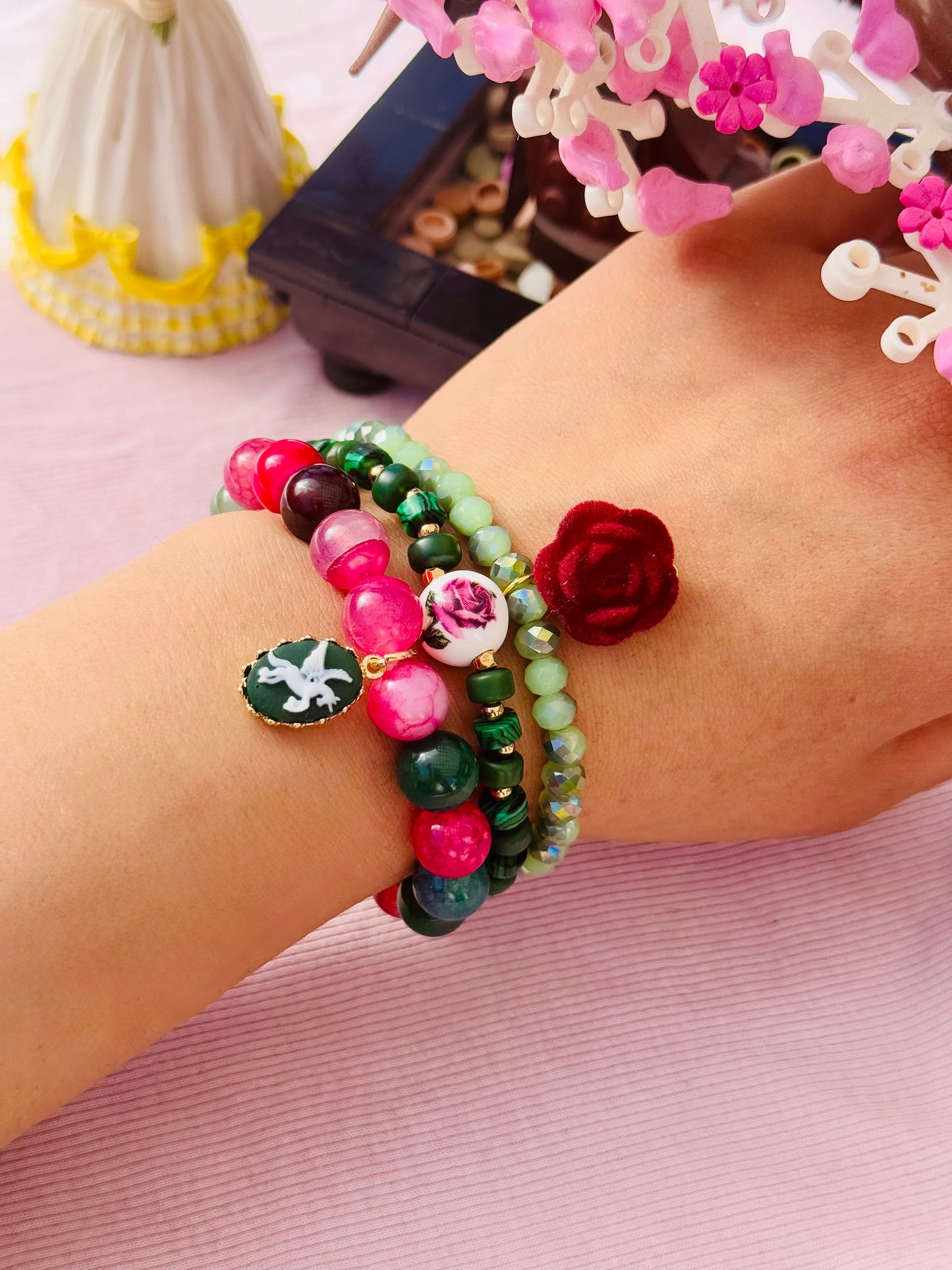 Romantic and Beautiful Dyed Agate with Reconstituted Malachite Bracelets