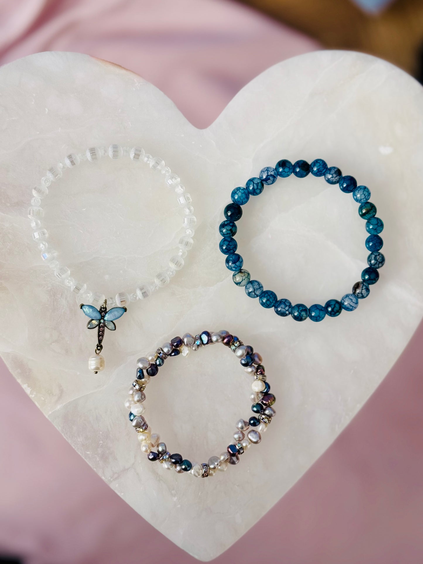 7.5" Beautiful Blue Agate and Quartz Stretchable Bracelets with Pearls and Dragonfly Charm