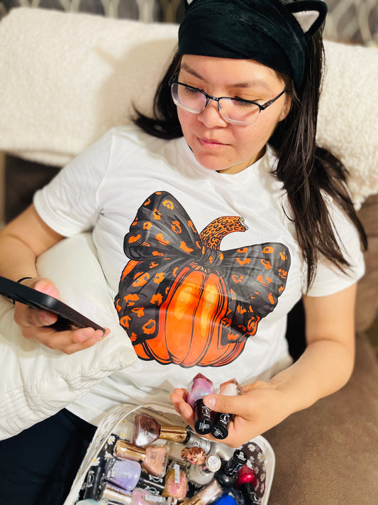 White Halloween Bowknot Pumpkin Graphic Crewneck T Shirt