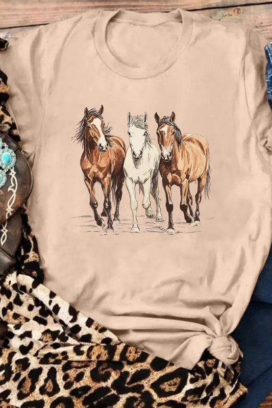 “Gallant Run” Horse Graphic Tee – Khaki Western Casual